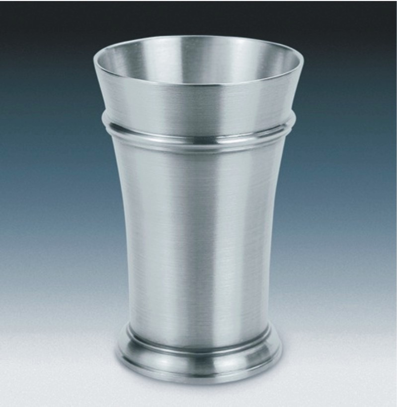 Zinnbecher Gravur